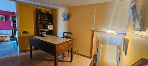 3 bedrooms Castles in La Frette, France No. 205961 12