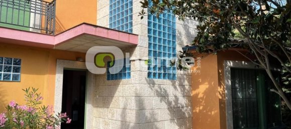 Casa de 5 dormitorios en Morales del Vino, Spain No. 28554 6