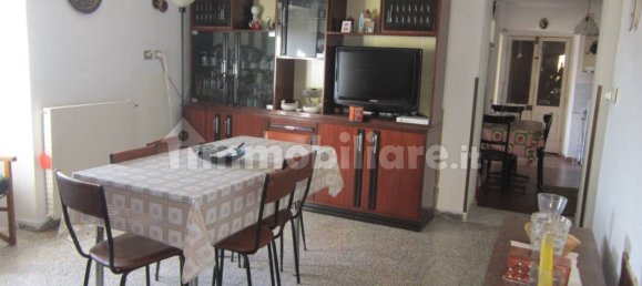 2 bedrooms House in Abruzzo, Italy No. 354686 5