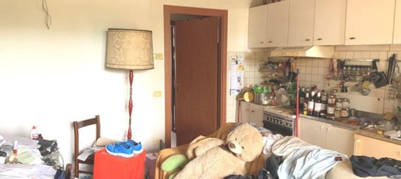 Apartamento de 3 divisões em Montelabbate, Italy N.º 100742 6