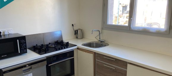 Casa de 3 dormitorios en Pont-Eveque, France No. 197846 7