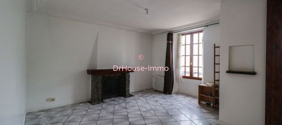 4 bedrooms House in Issou, France No. 185611 5