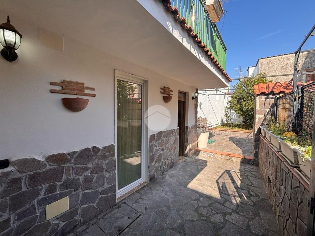 Estudio en Lettere, Italy No. 150694