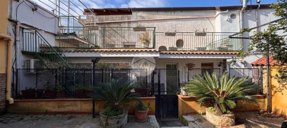 Studio in Lettere, Italy No. 150694 11