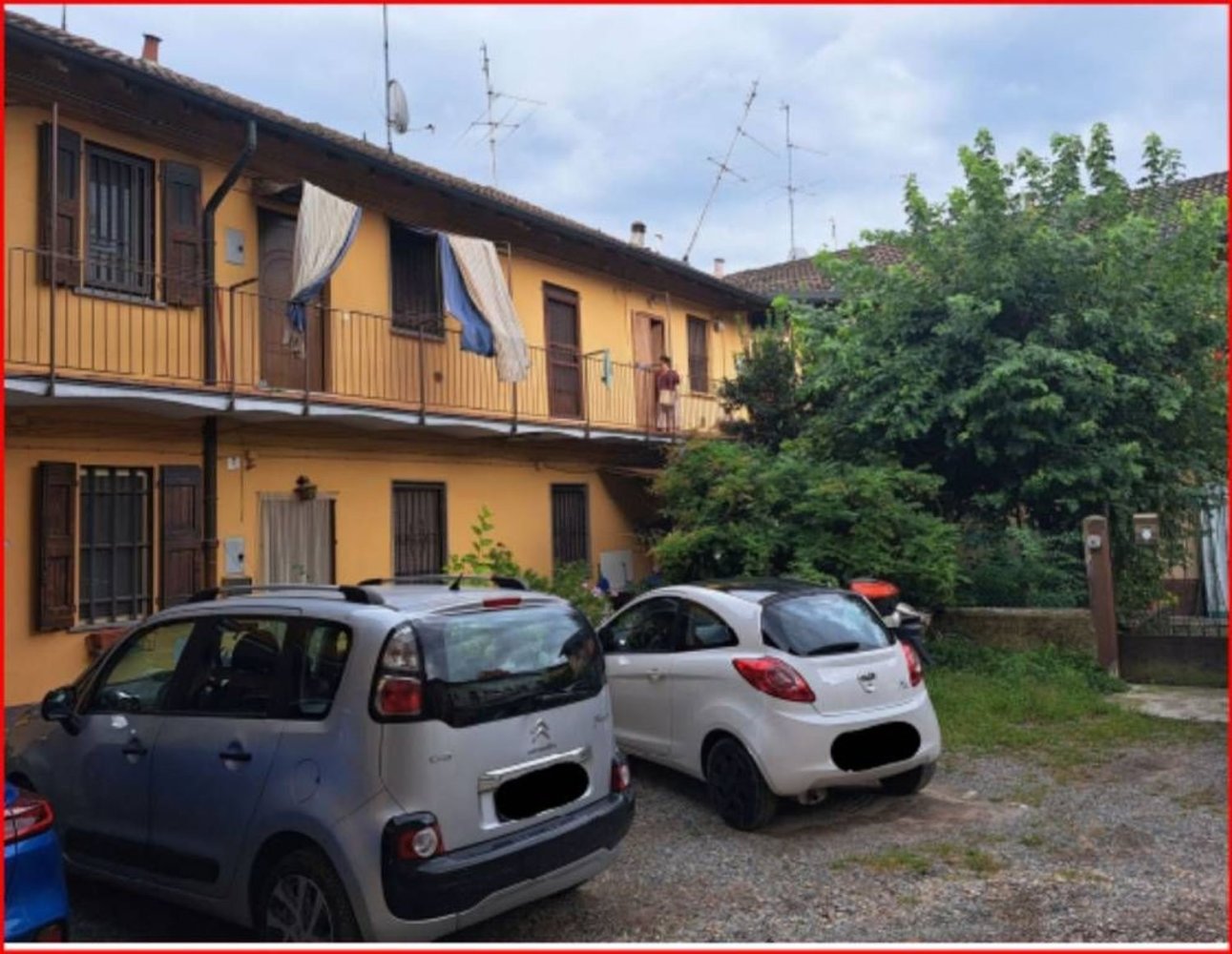 Apartamento de 3 habitaciónes en Locate di Triulzi, Italy No. 7244