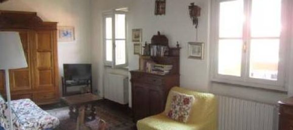 2 Schlafzimmer Wohnung in Como, Italy, Nr. 350091 4