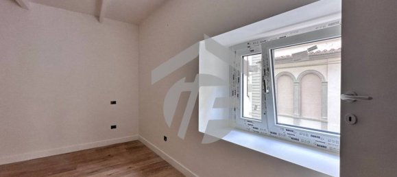 2 bedrooms Apartment in Florence, Italy No. 274547 12