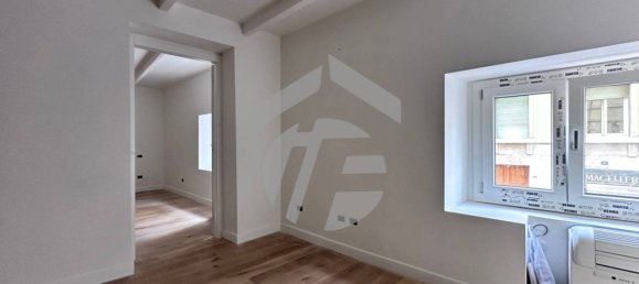 2 bedrooms Apartment in Florence, Italy No. 274547 5