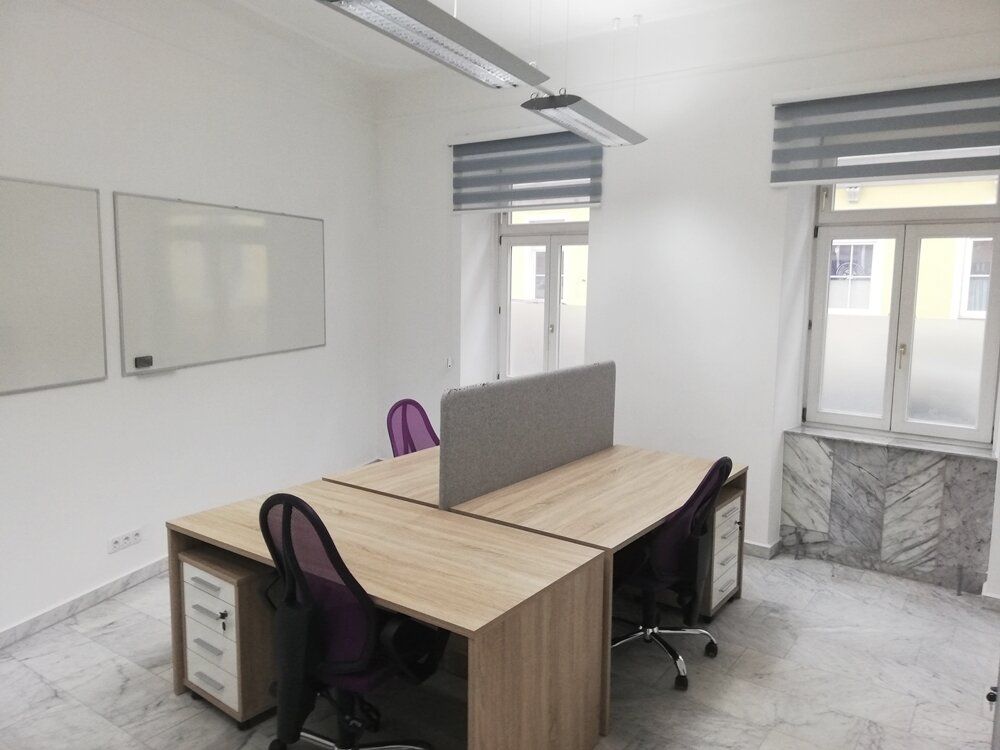 Büro in Rudolfsheim-Funfhaus, Austria 53m², Nr. 131817