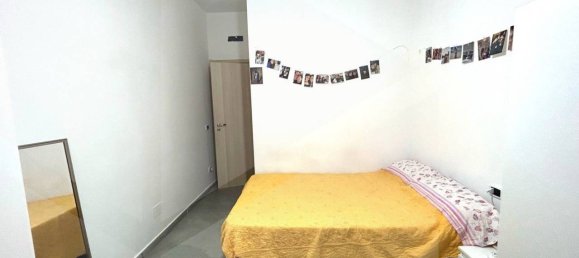 Квартира с 6 комнатами в Неаполь, Италия № 229671 4