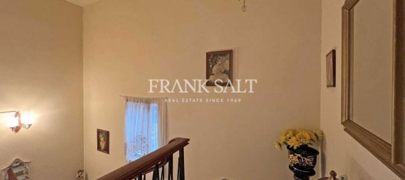 2 غرف نوم طابقين في Qormi, Malta رقم 1903 19