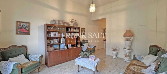 2 غرف نوم طابقين في Qormi, Malta رقم 1903 2