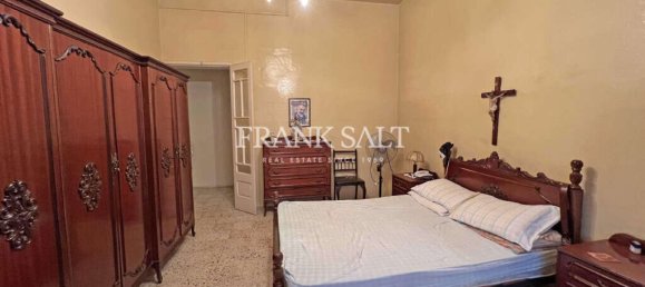 2 غرف نوم طابقين في Qormi, Malta رقم 1903 11