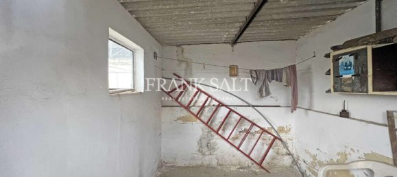 2 غرف نوم طابقين في Qormi, Malta رقم 1903 21