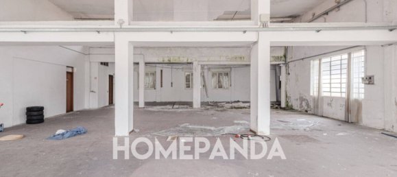 2-Zimmer Lagerhaus in Jerago con Orago, Italy, Nr. 318018 11