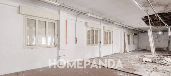 2-Zimmer Lagerhaus in Jerago con Orago, Italy, Nr. 318018 16