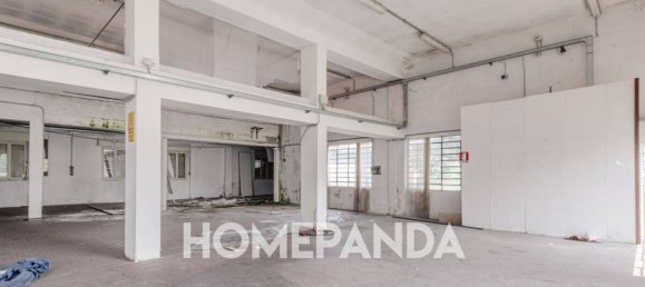 2-Zimmer Lagerhaus in Jerago con Orago, Italy, Nr. 318018 10