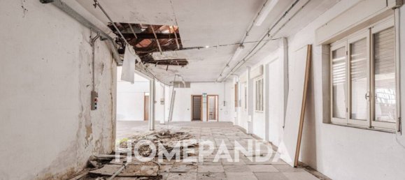 2-Zimmer Lagerhaus in Jerago con Orago, Italy, Nr. 318018 17