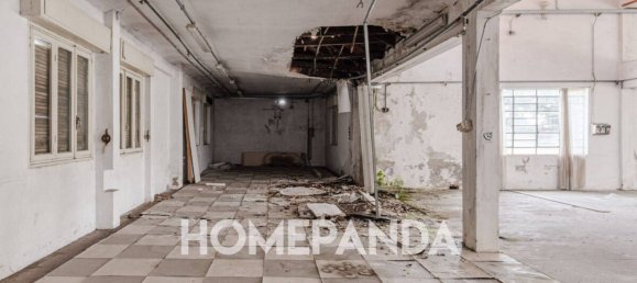 2-Zimmer Lagerhaus in Jerago con Orago, Italy, Nr. 318018 20