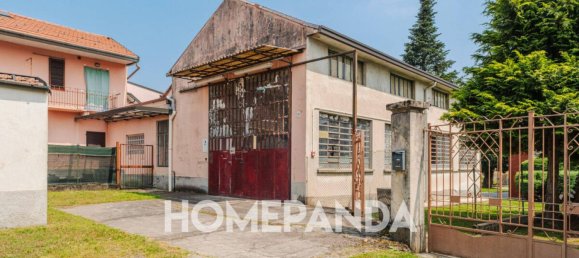 2-Zimmer Lagerhaus in Jerago con Orago, Italy, Nr. 318018 4