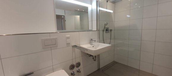 2غرفة شقة في Dusseldorf, Germany رقم 24898 4