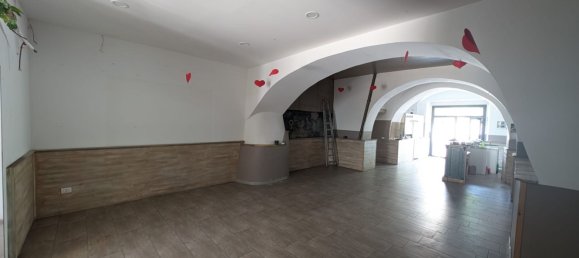 Gewerbliche Immobilie in Nicolosi, Italy 180m², Nr. 375067 13