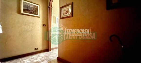 2 Schlafzimmer Wohnung in Genoa, Italy, Nr. 302037 11