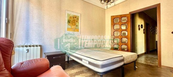 2 Schlafzimmer Wohnung in Genoa, Italy, Nr. 302037 5