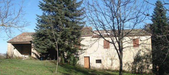 10 rooms House in Fossombrone, Italy No. 172357 3