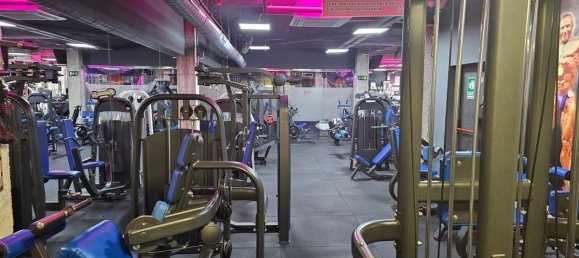 965m² Commercial property in Benalmadena, Spain No. 143230 2