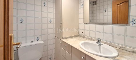 4 bedrooms Apartment in Viladecans, Spain No. 190226 10