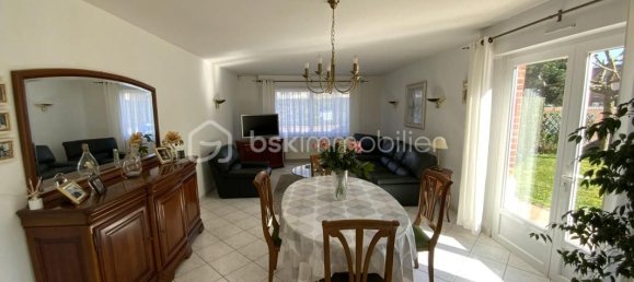 3 bedrooms House in La Bassee, France No. 363024 3