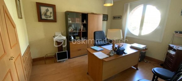 3 bedrooms House in La Bassee, France No. 363024 8