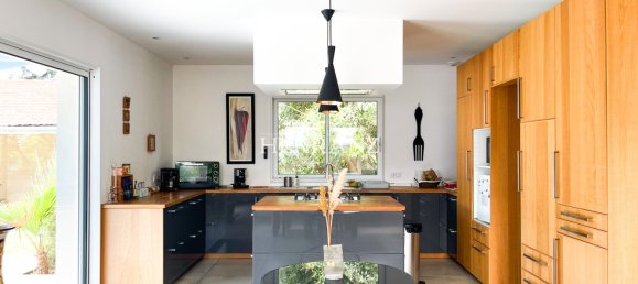 5 bedrooms House in Libourne, France No. 361903 6