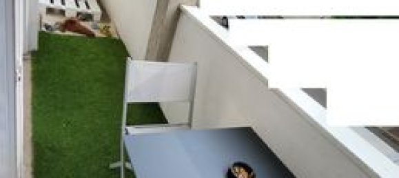 Квартира с 2 спальнями в Сент-Этьен, Франция № 307610 3