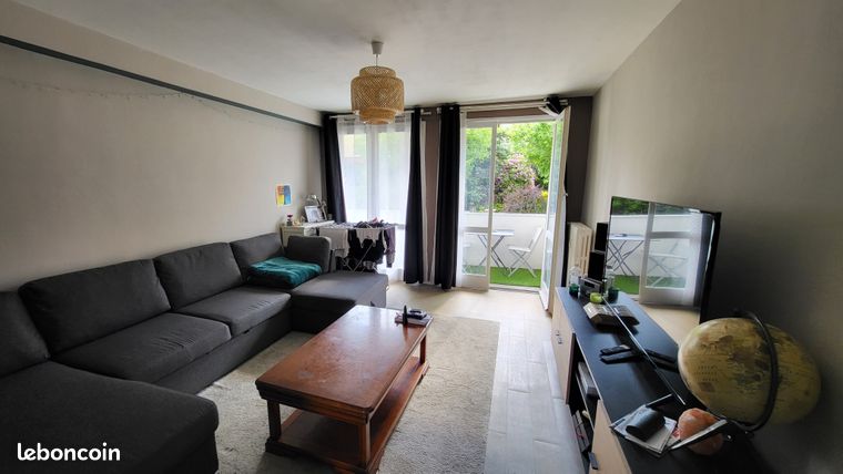 Квартира с 2 спальнями в Сент-Этьен, Франция № 307610