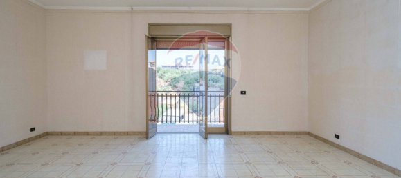 3 bedrooms Apartment in Misterbianco, Italy No. 307318 8