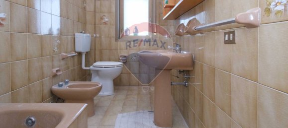 3 bedrooms Apartment in Misterbianco, Italy No. 307318 22