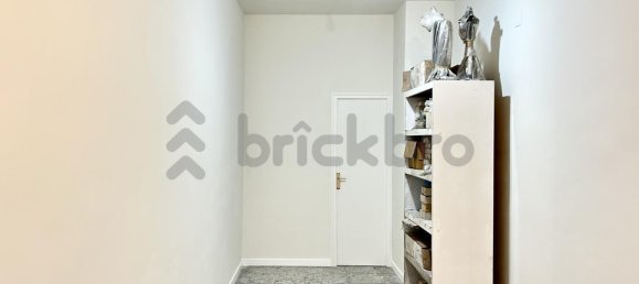 30m² Commercial property in Barcelona, Spain No. 81537 20