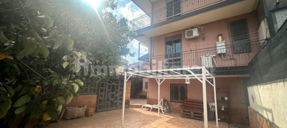 4 Schlafzimmer Villa in Mascalucia, Italy, Nr. 107953 34