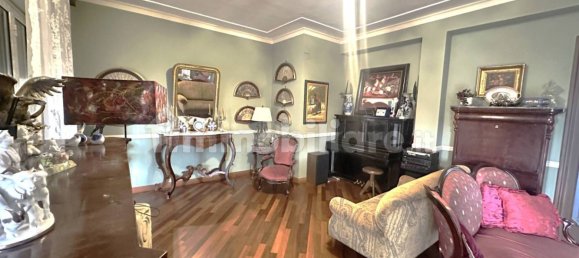 4 Schlafzimmer Villa in Mascalucia, Italy, Nr. 107953 9