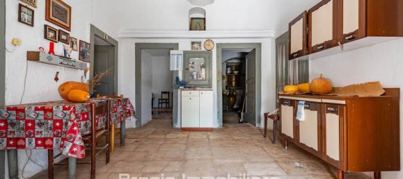 3 Schlafzimmer Villa in Martina Franca, Italy, Nr. 133165 4