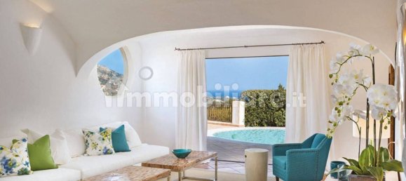 4 bedrooms Villa in Arzachena, Italy No. 172559 4