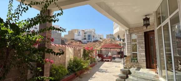 9 bedrooms Villa in Bawshar, Oman No. 1558 8