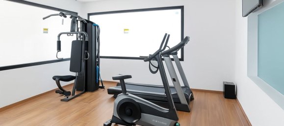 7 bedrooms Villa in Cadiz, Spain No. 190937 3