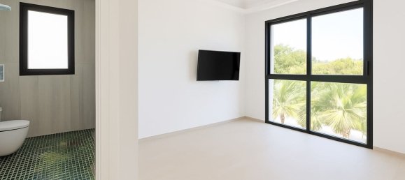 7 bedrooms Villa in Cadiz, Spain No. 190937 34