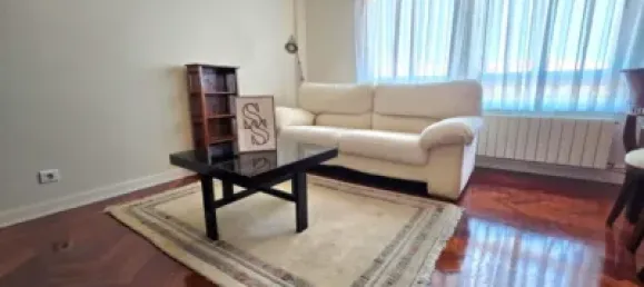 Apartamento de 3 dormitorios en Santander, Spain No. 182618 4