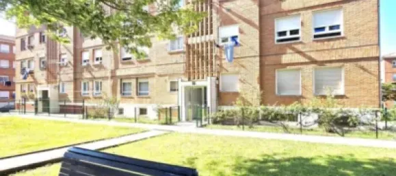 Apartamento de 3 dormitorios en Santander, Spain No. 182618 18