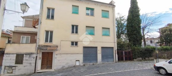4-Zimmer Wohnung in Cervaro, Italy, Nr. 227640 2