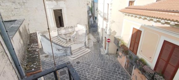 4-Zimmer Wohnung in Cervaro, Italy, Nr. 227640 18